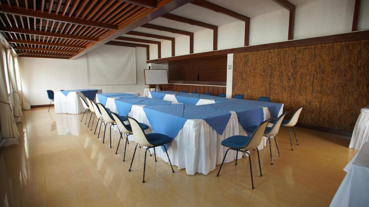 Hotel Bachue Girardot Exterior photo