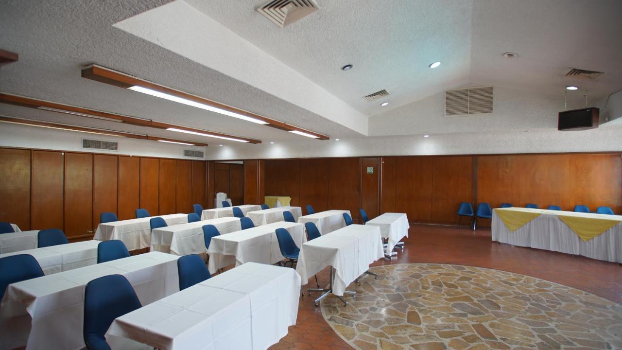 Hotel Bachue Girardot Exterior photo